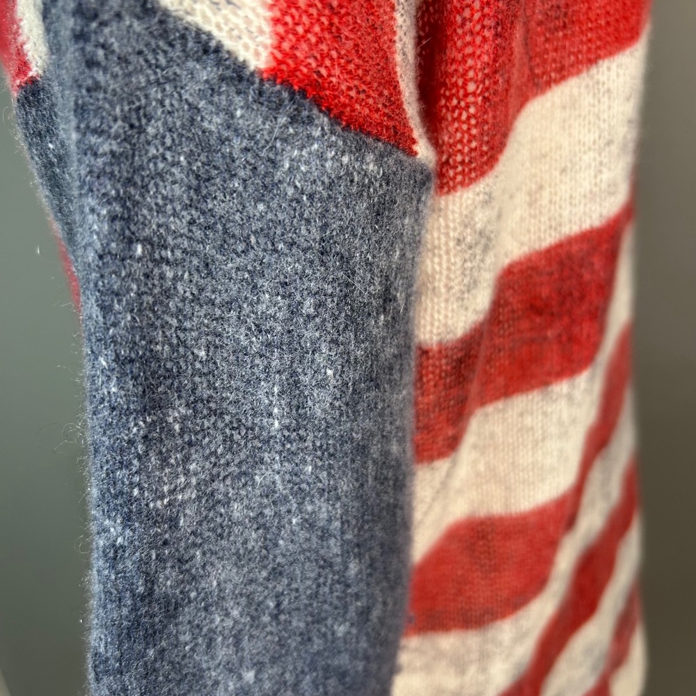 Skull Cashmere Sweater Small American Flag Cashmere Americana Western Coastal - Picture 10 of 12